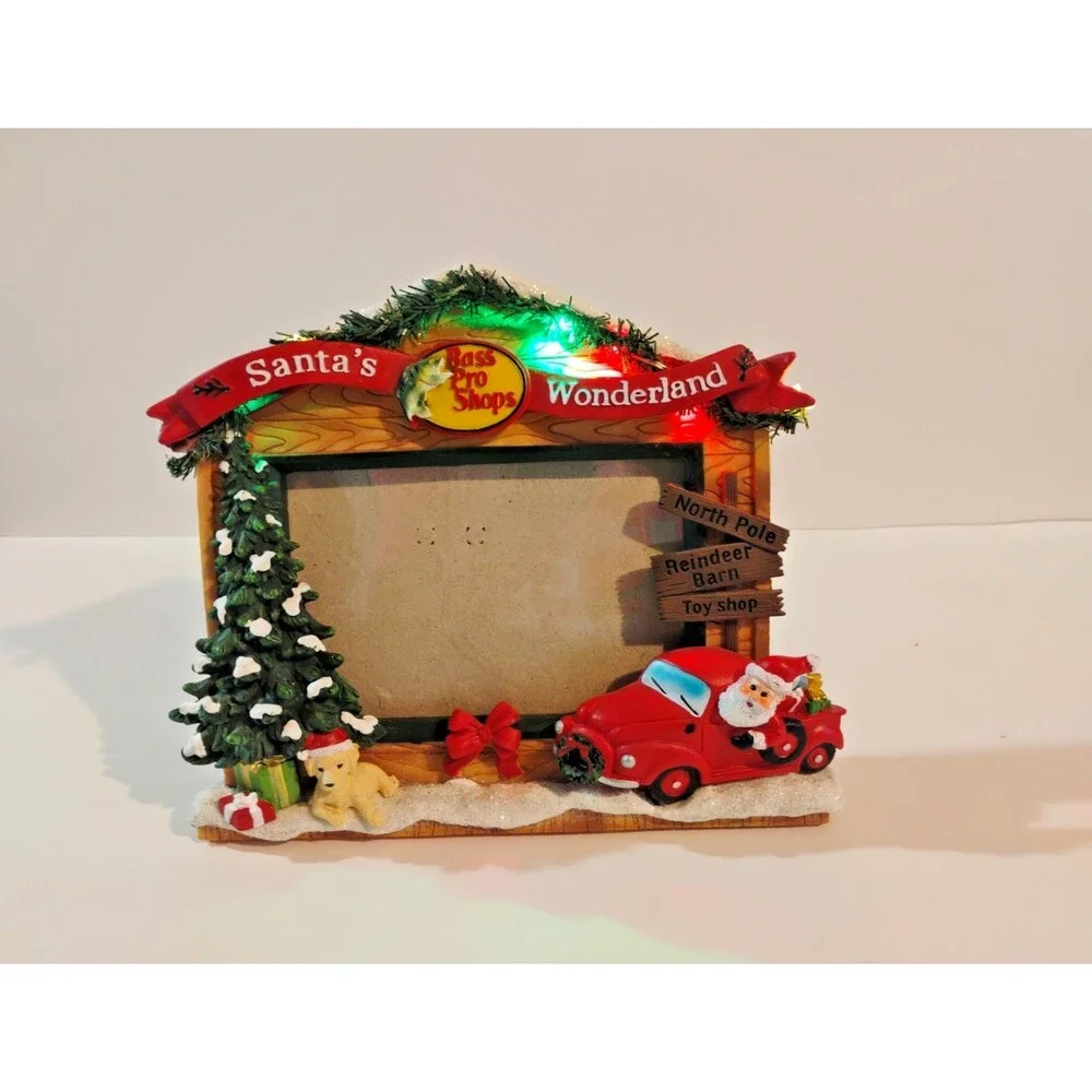 BASS PRO SHOPS SANTA'S WONDERLAND LED PHOTO FRAME